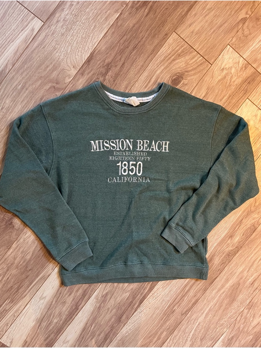 90s Mission Beach California sweater crewneck